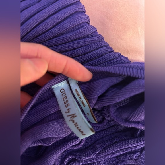 Guess dress - Picture 2 of 3